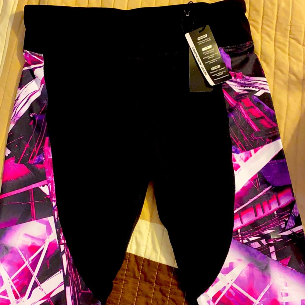 NWT full length express compression leggings!